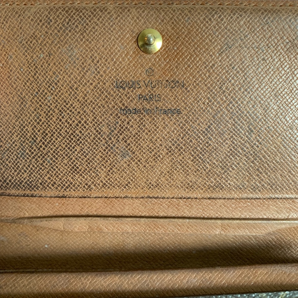 Authentic Louis Vuitton Porte Monnaie wallet - Picture 2 of 8
